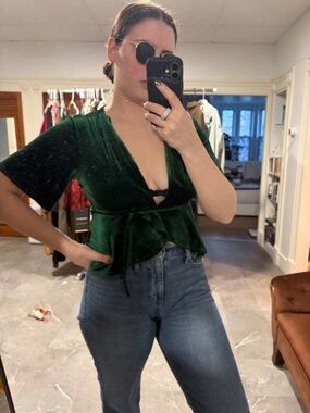 Forever 21 Deep Green Velvet Tie-Front Crop Top